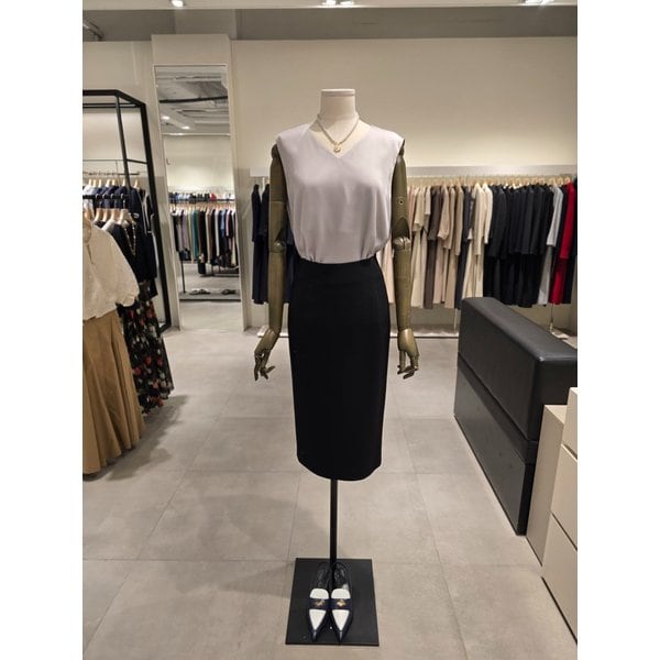 [파주점] 슬리브리스 브이넥 블라우스 JS4B0BL221