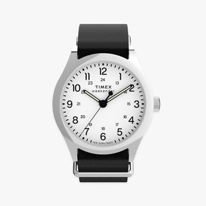 위켄더 뉴잉글랜드 쓰리핸즈 블랙 가죽시계 39mm