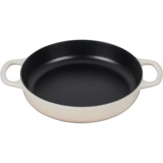  일본 르쿠르제 후라이팬0108 Le Creuset 시그니처 무쇠 에브리데이팬 11인치 머랭 1677182