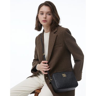 極美品　濱野　ソフトエナメルハンドバッグ　ダークブラウン　カデナ・クロシェット 極美品 濱野 ソフトエナメルハンドバッグ ダークブラウン カデナ