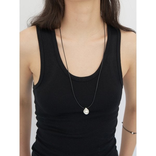 Shell Spiral Leather Necklace