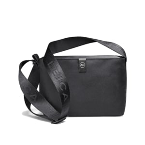 라이카 [본사직영] 라이카 소포트2 크로스백 Sofort2 Crossbody Bag Black (Medium)