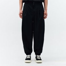볼륨 조거 팬츠 블랙 ZH2PT207BK