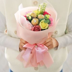 1300K 로사 페레로로쉐 꽃다발 핑크 초콜릿 사탕 선물 부케