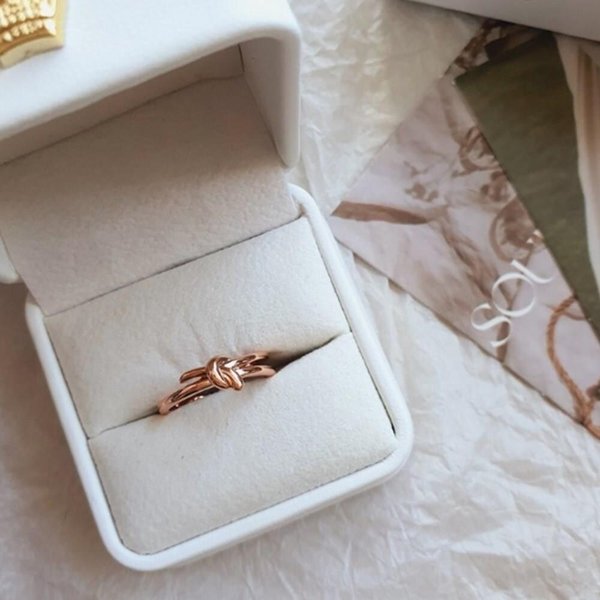 [옷자락] 여자 데일리 꼬임 오픈링 프리사이즈 반지