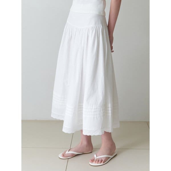 Vale lace pintuck skirt (white)