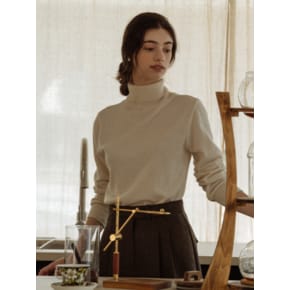 Cashmere soft turtle neck_Ivory