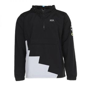 4186391 PUMA Short Corner Pullover