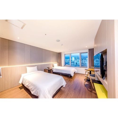 https://media.eoding.com/media/travelagent/663/imagecontent/슈페리어트윈.jpg