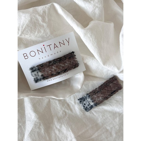 demure ticking pin(드뮤어 똑딱핀)