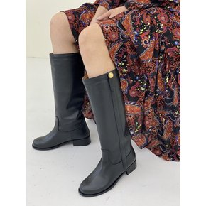 round button long boots black