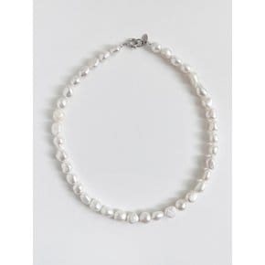 92.5% Classic Baroque Pearl Necklace