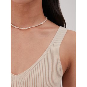 Essential Fresh-Water Pearl Choker Necklace 진주 초커목걸이