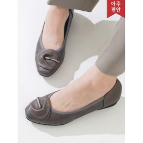 2cm 국내생산 천연가죽 코사지 여성스러운 우레탄창 로퍼 편안한신발  110250_P348972432