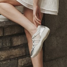 메쉬 발레코어 스니커즈 EBAL157352