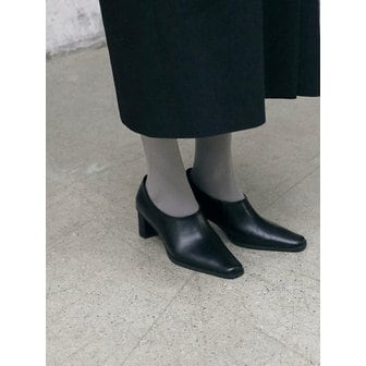 에퓨레 ROBE Square Pumps (2color)