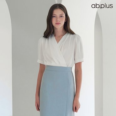 ab.f.z [ab.plus] 페미닌 브이넥 핀턱 반팔 블라우스 (LSY2MB88A)