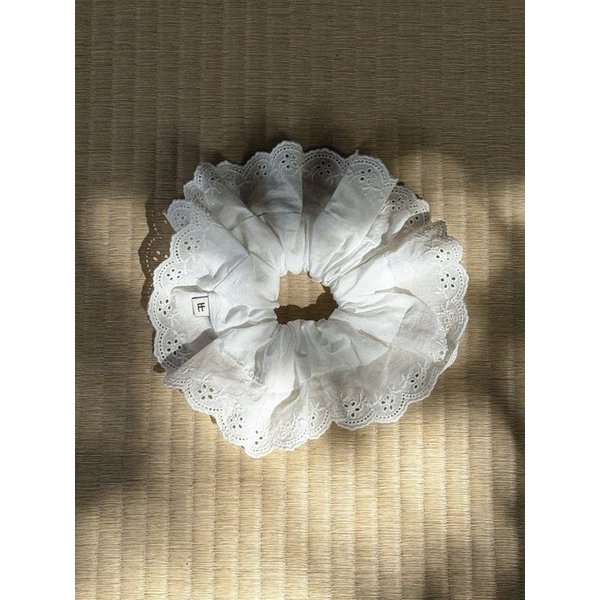Eyelet Big Scrunchies