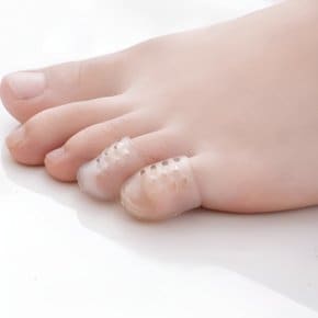 발톱보호 발가락 골무 캡 구멍 실리콘 보호커버 1p