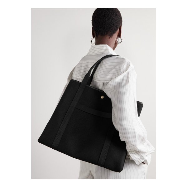 휘 드 베르누이 트라베르세 윕 라지 웨빙 가죽 트리밍 펠트 토트 블랙 46376663162918542