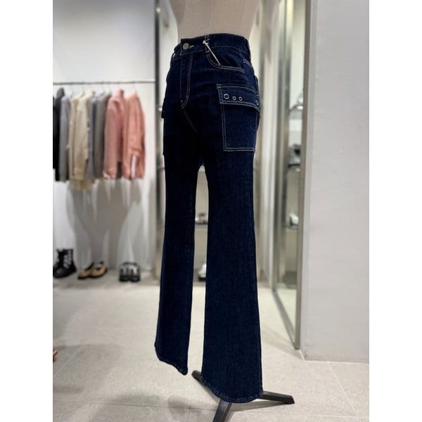 [여주점] 아웃포켓 포인트 레직기 부츠컷 팬츠 ER2DP460