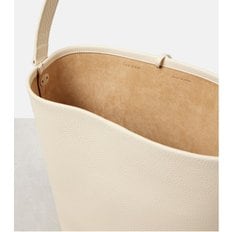 N/S Park Tote 미디엄 레더 숄더 백 P00928933