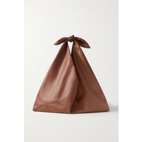 Hildegard Knotted Leather Tote 라이트 브라운