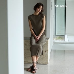 25SS  플리츠 슬림 원피스