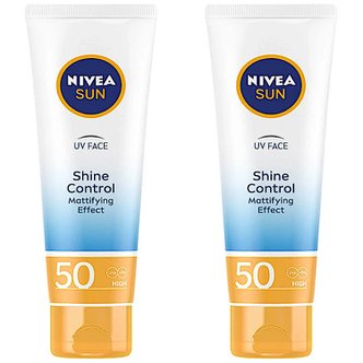  니베아썬 UV페이스 샤인 컨트롤 선크림 SPF50 NIVEA SUN UV Face Sun Cream 50ml 2개