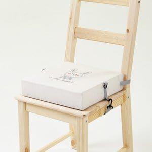 텐바이텐 하쥬르 키높이 유아 어린이 식탁 의자 방석 (2중안전장치) - 토끼
