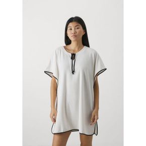 4434974 Tommy Hilfiger ESSENTIALS KAFTAN - Beach accessory ivory