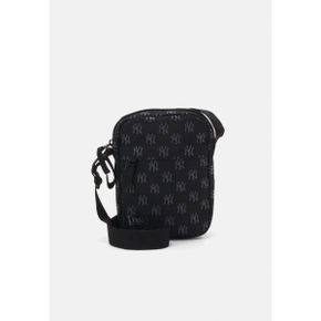 4761837 New Era MLB NEW YORK YANKEES MONOGRAM SIDE BAG UNI - Club wear black/grey