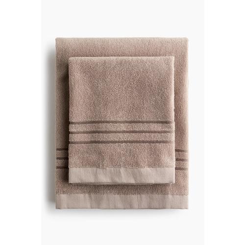 1000855365984