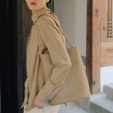 로서울 Large Mug shoulder bag Burnt ochre
