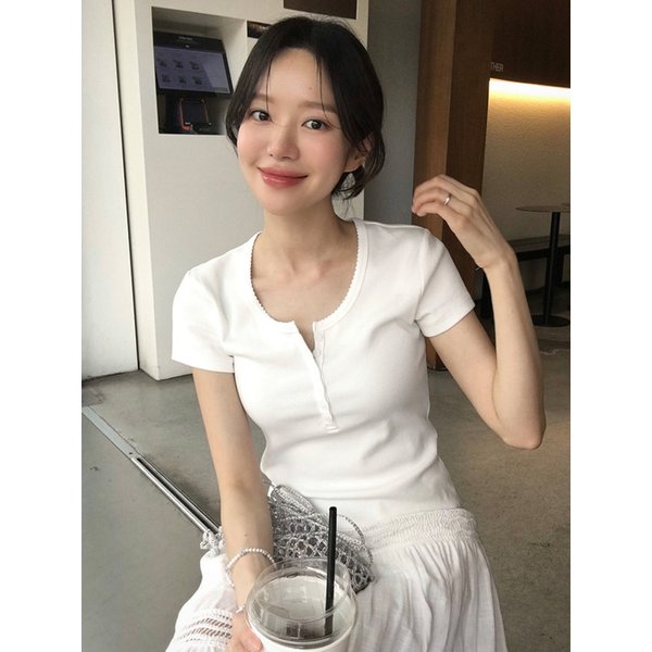 [리퍼브] Sarah half t-shirt 2color