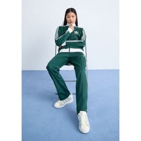 4782402 adidas BECKENBAUER TP - Tracksuit bottoms mineral green