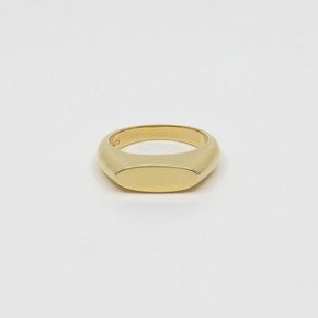 oval signet ring