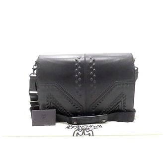 MCM 고이비토 중고명품 MCM 스터드 플랩 서류가방 K4174M