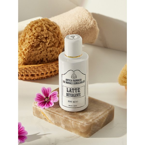 라떼 데떼르젠떼(클렌징밀크) 200ml + 네베 클렌징바(건성피부용) 125g