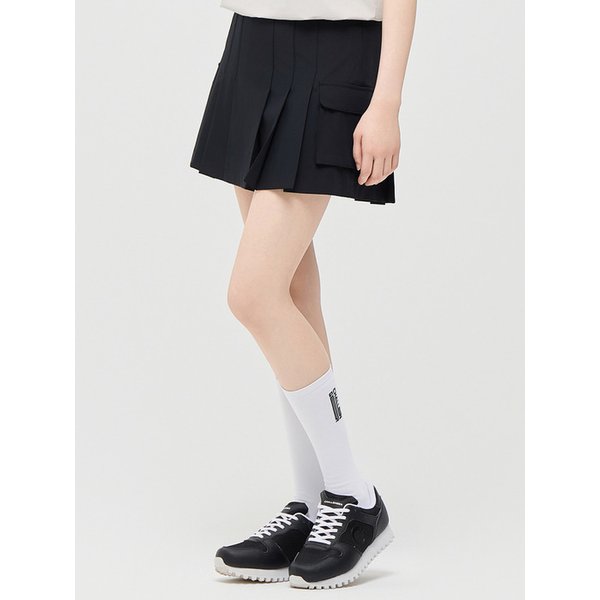 여성 에센셜 폴리스판 카고포켓 플리츠 큐롯 블랙