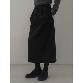 Corduroy H-line skirt (black)