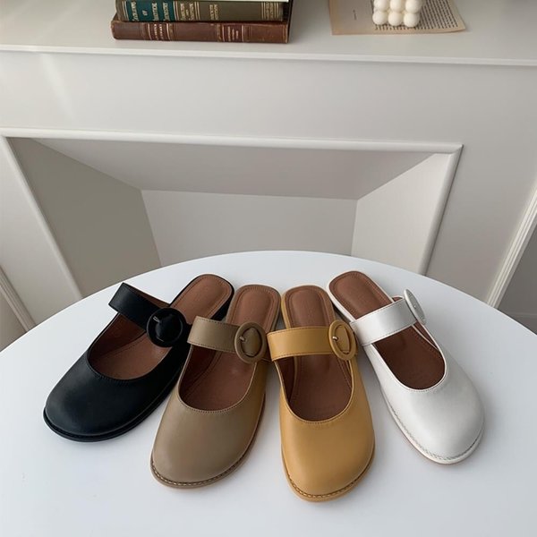 [옷자락] 여성 블로퍼 정장 둥근코 빅버클 단화