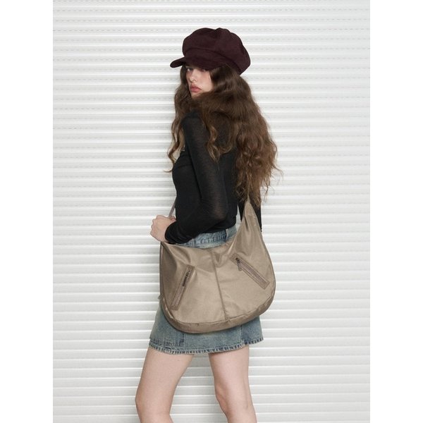 확대된 대표 Main Image