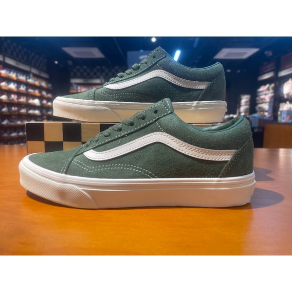 [여주점] (남여공용) 스니커즈 올드스쿨 스웨이드 베이직 (카키) (VN000D6WEMU)