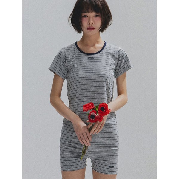 Nostalgic Stripe Round Top_GREY