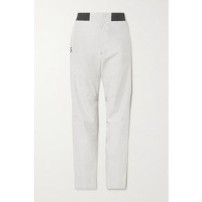 Storm Two-tone Shell Tapered Pants 그레이