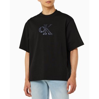 Calvin Klein Jeans 남성 릴렉스핏 스몰 로고 반팔 티셔츠(J325509)