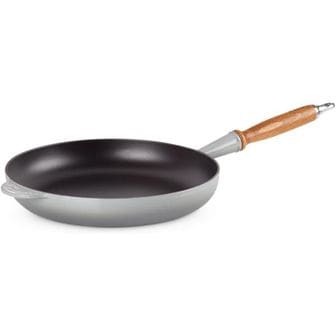  일본 르쿠르제 후라이팬0108 LECREUSET 무쇠주물팬 28cm 펄그레이 1676935