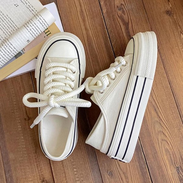 [옷자락] 여자 키치 투웨이 뮬 통굽 키작녀 스티치 스니커즈