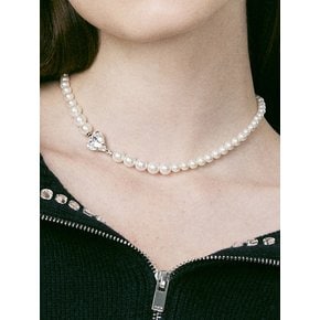 Fancy Heart Stone Pearl Necklace_VH249ONE005M